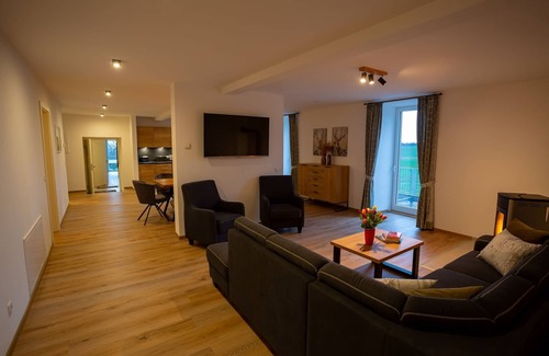 Freudenberg Apartment | Ferienwohnung mit 128 m2 für bis zu 6 Personen