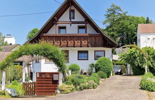 Bad Waldsee Apartment | Ferienwohnung mit 47qm, 1 Doppelbett und Optional ein Schlafsofa, Max. für 4 Personen