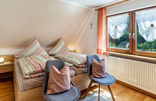 Guckinsdorf Apartment | Ferienwohnung mit 80qm, 3 Schlafzimmer für maximal 6 Personen