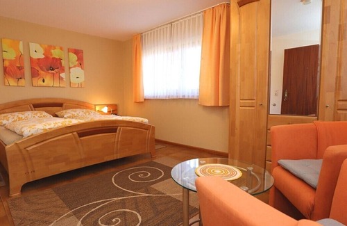 Guckinsdorf Apartment | Ferienwohnung mit 80qm, 1 Schlafzimmer für max. 3 Personen