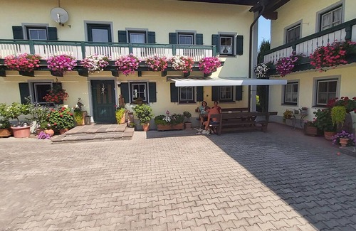 Bad Birnbach Apartment | Ferienwohnung mit Terrasse | Urlaub auf dem Bauernhof