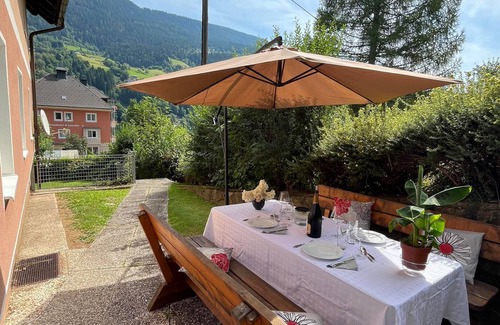 Feld am See Apartment | Ferienwohnung mit Seeblick EG - Haus Feldseeblick