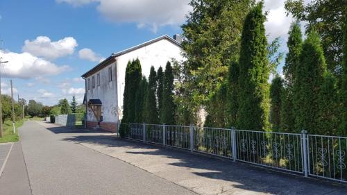 Glothe Apartment | Ferienwohnung Monika Staßfurt OT Üllnitz an der A14