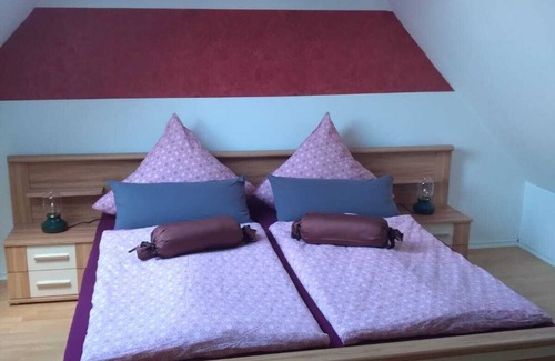 Grabow-Below Apartment | Ferienwohnung Monteurzimmer ab 35 Euro Mecklenburg Seenplatte