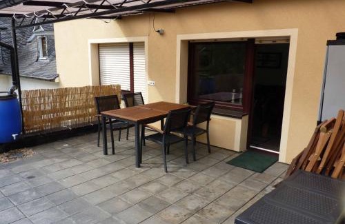 Ediger Apartment | Ferienwohnung Moselblick