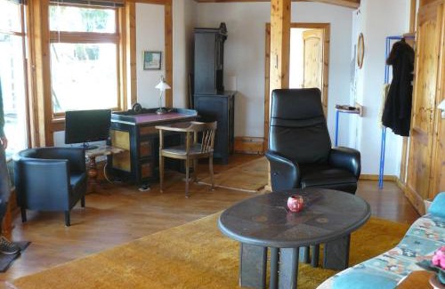 Allensbach Apartment | Ferienwohnung Naturhaus, 50qm