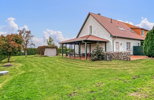 Neuendorf Apartment | Ferienwohnung Neuendorf