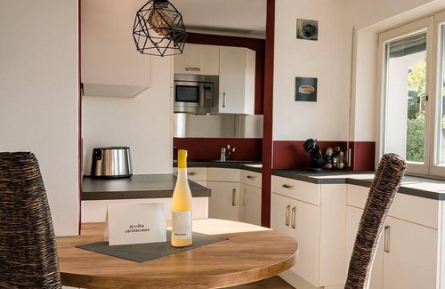Unteruhldingen Apartment | Ferienwohnung Nina nah am See