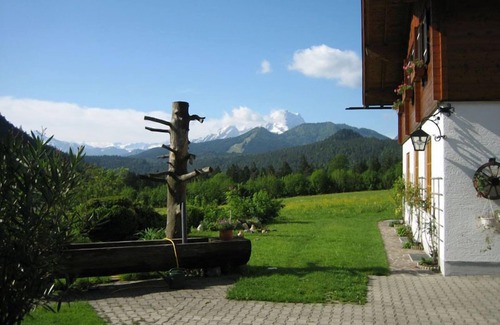 Winkl Apartment | Ferienwohnung Nr. 2 für 2-4 Personen, ca. 60 qm, 2 Schlafzimmer, Wohnküche, Balkon, Zustellbett auf Anfrage