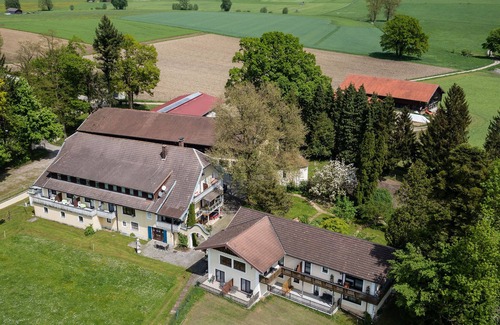 Kirchanschoring Apartment | Ferienwohnung Nr. 5 und Nr. 6, 45 qm, 2 Schlafzimmer, 4 Personen