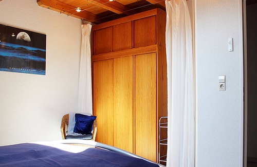 Lehen Apartment | Ferienwohnung Obergeschoss, 70qm, 1 Schlafzimmer, max. 4 Personen