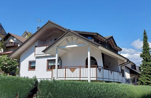 Hofstetten Apartment | Ferienwohnung Puppenstube mit Panoramablick, 70qm, 1 Schlafzimmer, max. 2 Personen