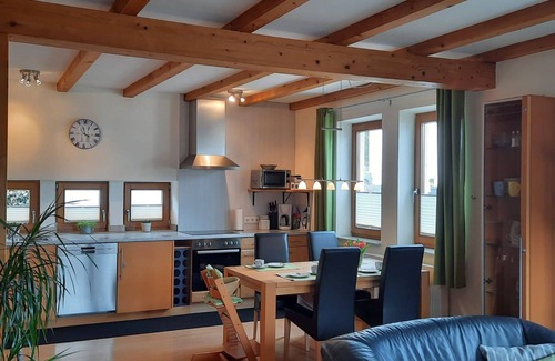 Eslohe Apartment | Ferienwohnung Quinkert, 90 qm, 2 Schlafzimmer, Max. 4 Personen