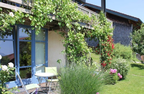 Teisendorf Apartment | Ferienwohnung Reiter, 60m², EG, Sonnenterrasse