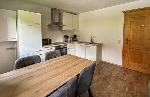 Roppen Apartment | Ferienwohnung - Roppen