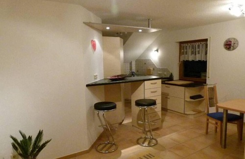 Wolpadingen Apartment | Ferienwohnung Rosi mit 65qm, 1 Schlafzimmer, für maximal 3 Personen