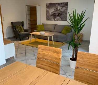 Unterneukirchen Apartment | Ferienwohnung Tüssling