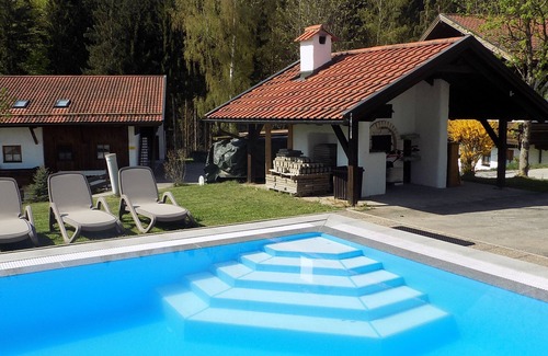 Hauzenberg Apartment | Ferienwohnung Waldblick Fewo 502 - Neues Zimmer