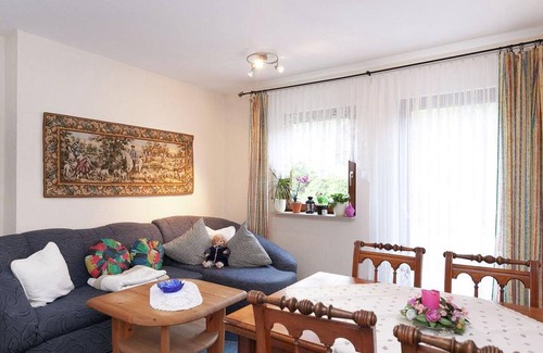 Schiltach Apartment | Ferienwohnung Waldblick mit 65qm, 1 Schlafzimmer, für maximal 3 Personen