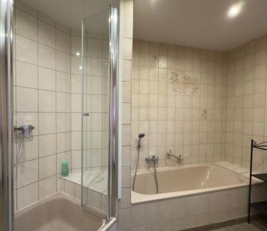 Nonnweiler Apartment | Ferienwohnung Wood