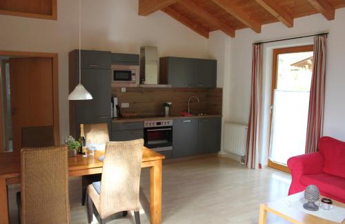 Oberammergau Apartment | Ferienwohnungen Almrausch