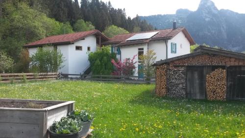 Oberammergau Apartment | Ferienwohnungen Almrausch