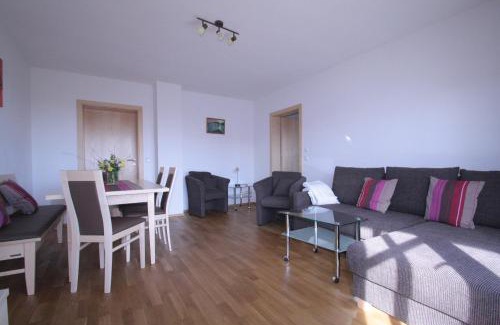 Saaldorf-Surheim House | Ferienwohnungen auf dem Paulbauernhof