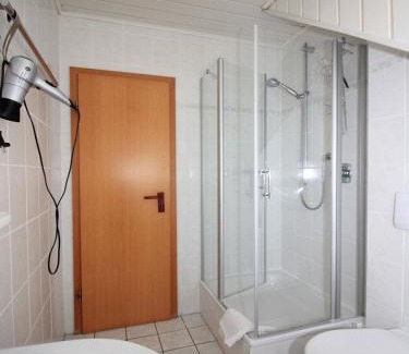 Ernst Apartment | Ferienwohnungen Georg Andre Söhne