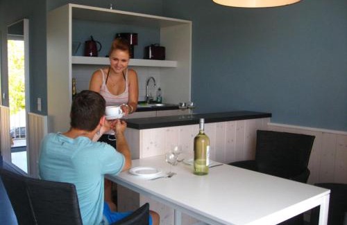 Markkleeberg Apartment | Ferienwohnungen im Hafen Pier1 am Cospudener See bei Leipzig