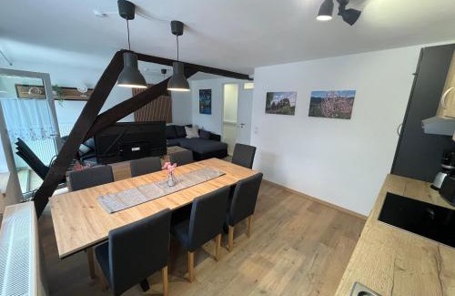 Alf House | Ferienwohnungen und Appartements - Haus Budinger