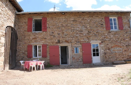 Berze-le-Chatel House | Ferme des Raveaux - 6 people - South Burgundy