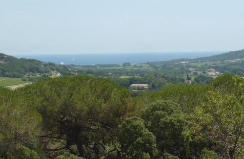 Ramatuelle Apartment | FERME DU MOULIN ROUX- 2 superbes appartements- 2cbres chacun- classé 3 étoiles, climatisés