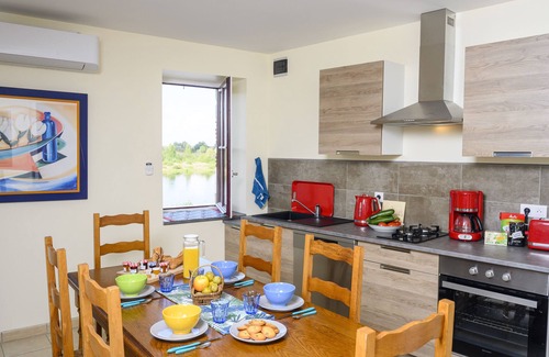 Saint-Dye-sur-Loire House | Ferme Hurtault par la Boisselée