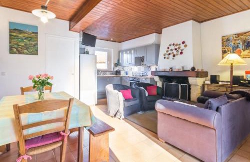 Villeneuve-en-Retz House | Ferme rénovée avec jardin clos, proche plages, Pornic et Nantes - vélos, terrain de pétanque, équipements bébé - FR-1-306-825