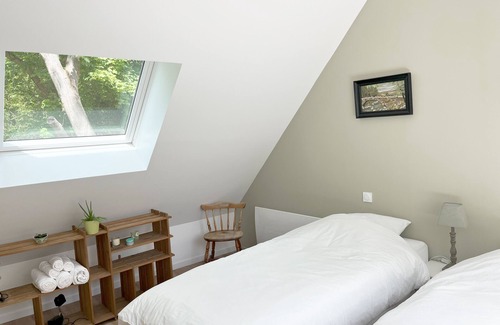 Boussy-Saint-Antoine Other | Fermette de Rochopt 13th century - 15 p. - Riverside & small wood - 30km Paris