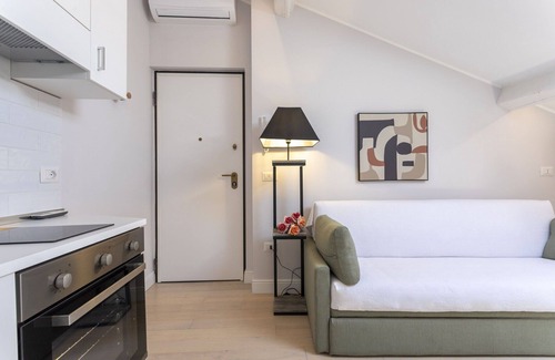 Tre Torri Apartment | Ferrucci, 1 Br Attic In Milan By Halldis