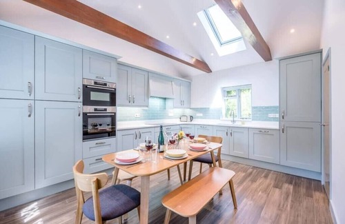 Woodbridge House | Ferry Corner Cottage, Sudbourne