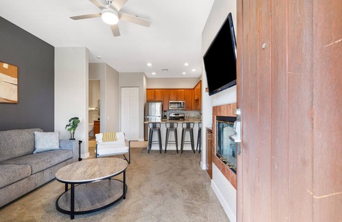 La Quinta Cove Condo | Festival & Fairway Retreat: Walk to Shuttle + Golf Nearby