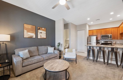 La Quinta Cove Condo | Festival & Fairway Retreat: Walk to Shuttle + Golf Nearby