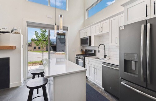 Whitefish Condo | Festive Stays Available! Pet Friendly Quarry Unit! Community Amenities!