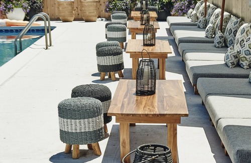 Montauk Hotel | Few Steps Away from the Beach! With Outdoor Swimming Pool, Free Parking!