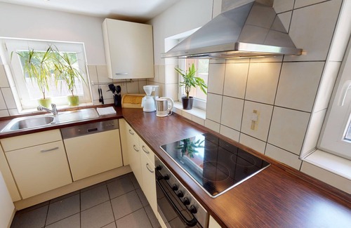 Lutterbek Apartment | Fewo 1 in der Wassermühle Lutterbek mit Terrasse, Außenpool, Sauna, Hottube und Grillkota
