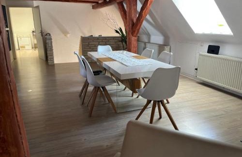 Burg Stargard Apartment | Fewo am Fuße der Burg Stargard