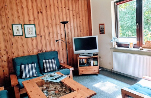 Leer Apartment | Fewo Anne, OG - Apartment Grüßing, 15014