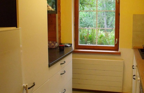 Kaiserslautern Apartment | Fewo im Holzhaus Kl-erlenbach - Ferienwohnung im Souterrain Eines Frei Stehenden Einfamilienhauses