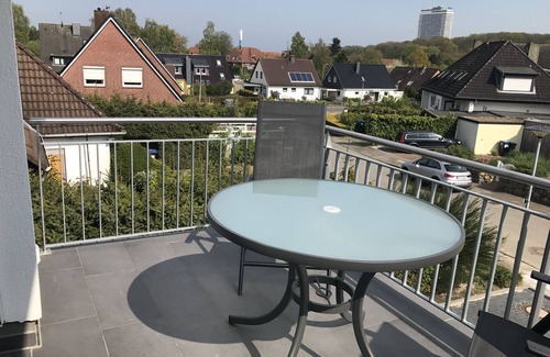 Alt-Travemunde/Ronnau Condo | FeWo Lütte in Haus Tulle - dream in a quiet location/incl. seasonal beach chair