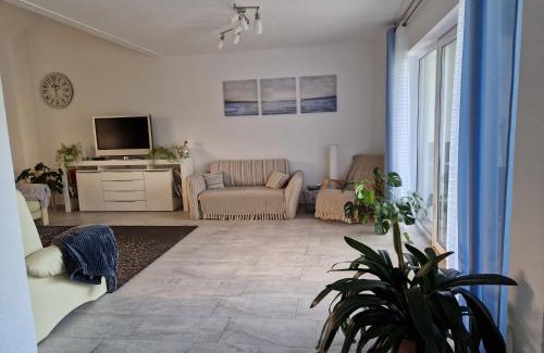 Neuwied Apartment | FeWo mit Terasse Neuwied & Koblenz