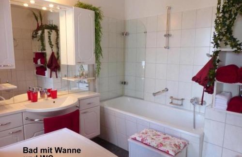 Bad Harzburg Apartment | FeWo Parkblick mit 2 Bädern