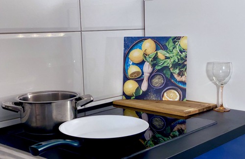 Oestrich-Winkel Apartment | FeWo-Rumble in the Jungle with event lounge
