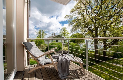 Sassnitz Apartment | FeWo Strandfrieden - Fireplace, Sauna, Sea View